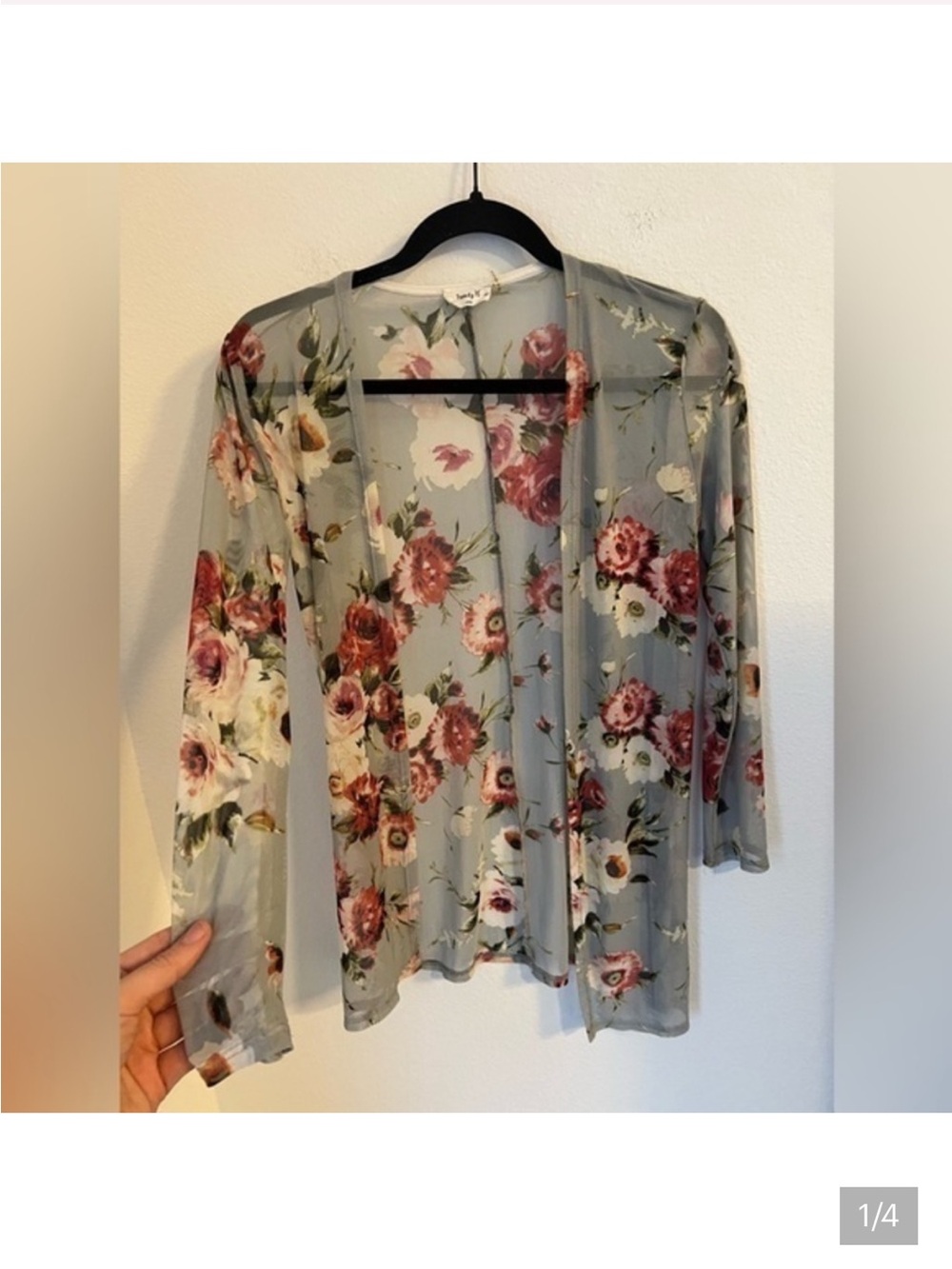 Trendy JS Sz M - Sheer Floral Open-Front Kimono - Gray with Rose Print GUC
